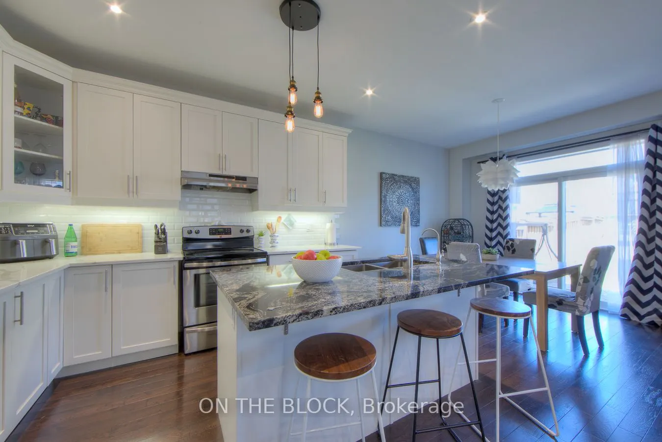 59 Hawke Crescent