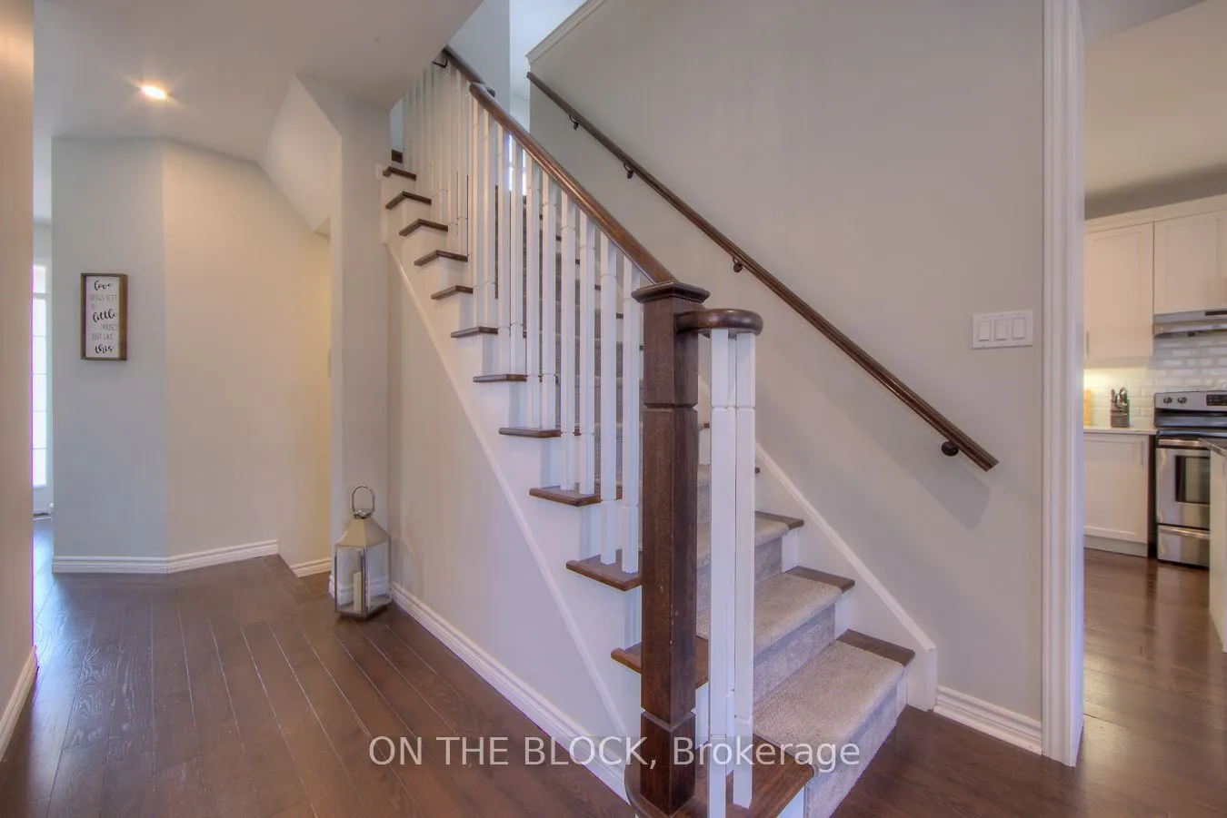59 Hawke Crescent