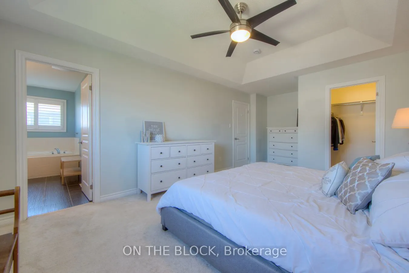 59 Hawke Crescent