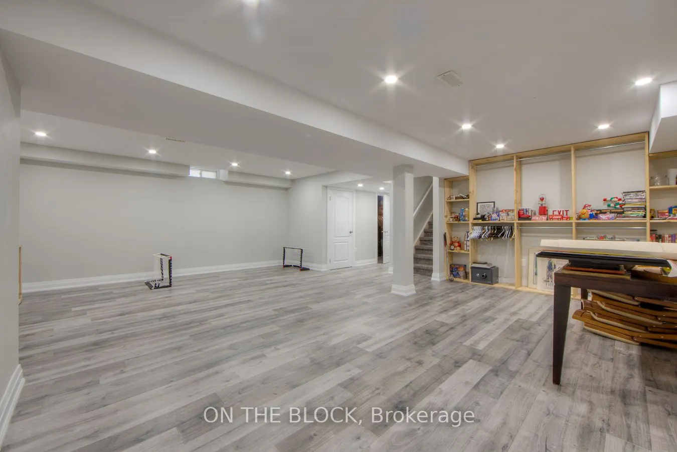 59 Hawke Crescent