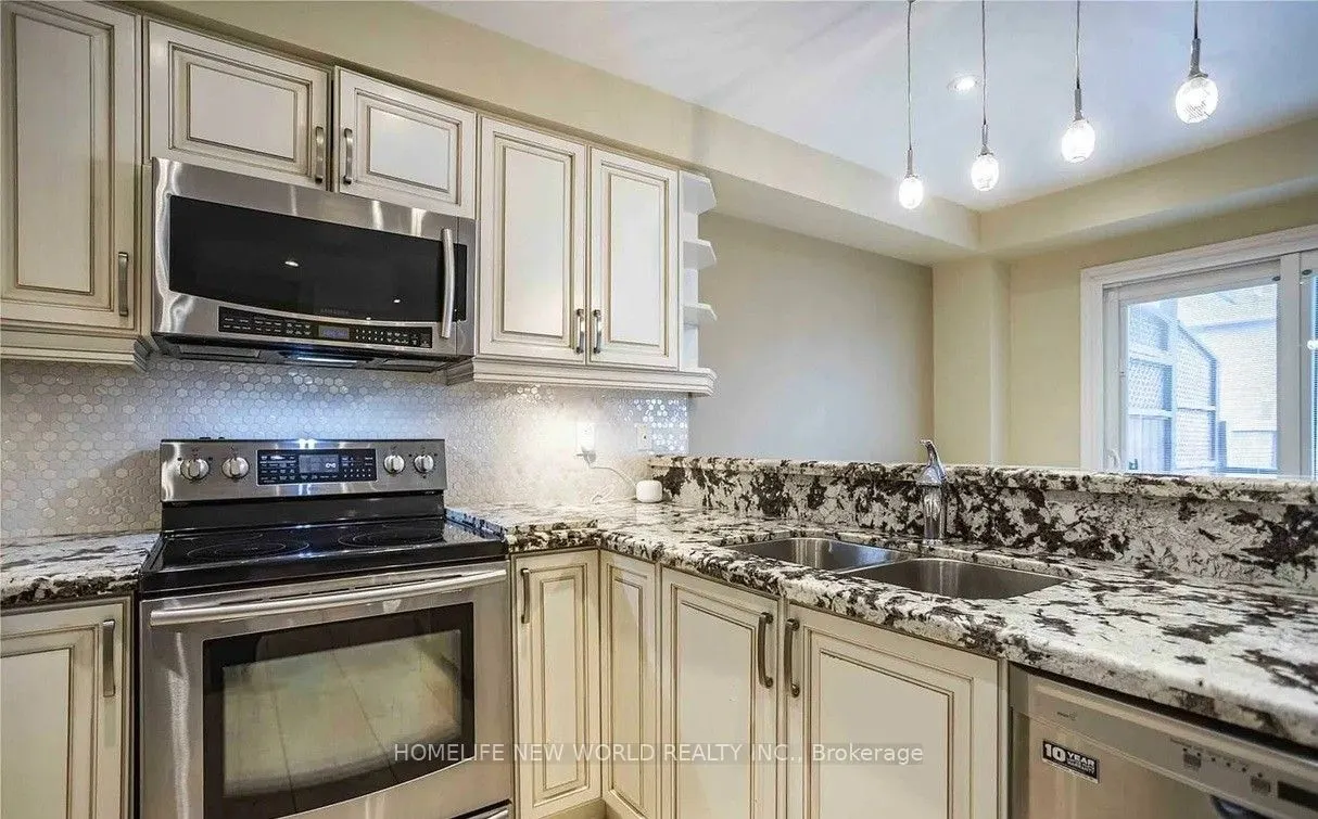 43 Selkirk Drive