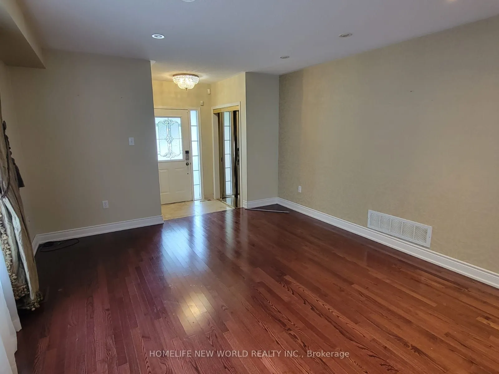 43 Selkirk Drive