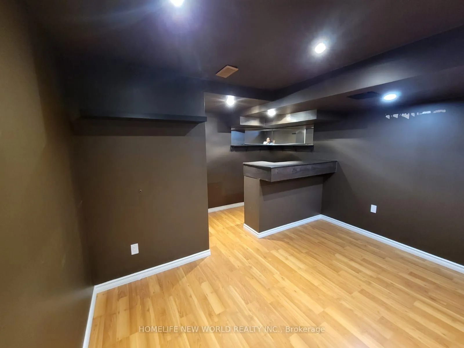 43 Selkirk Drive