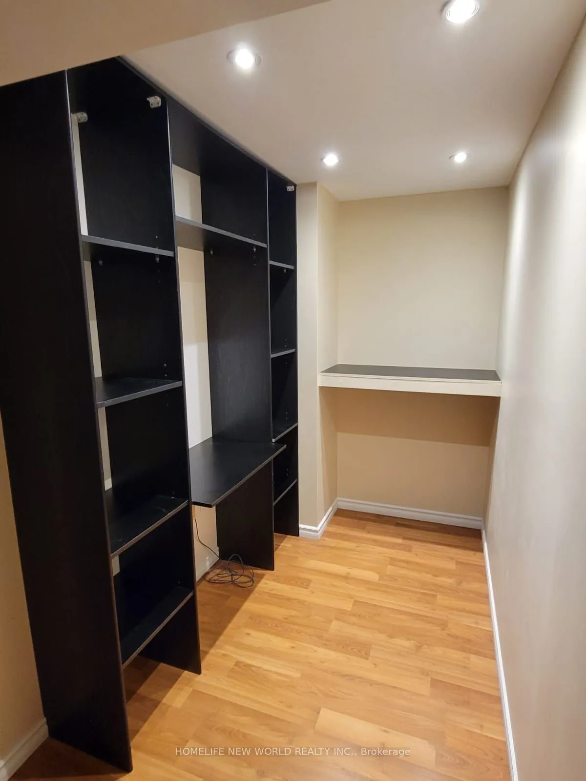 43 Selkirk Drive