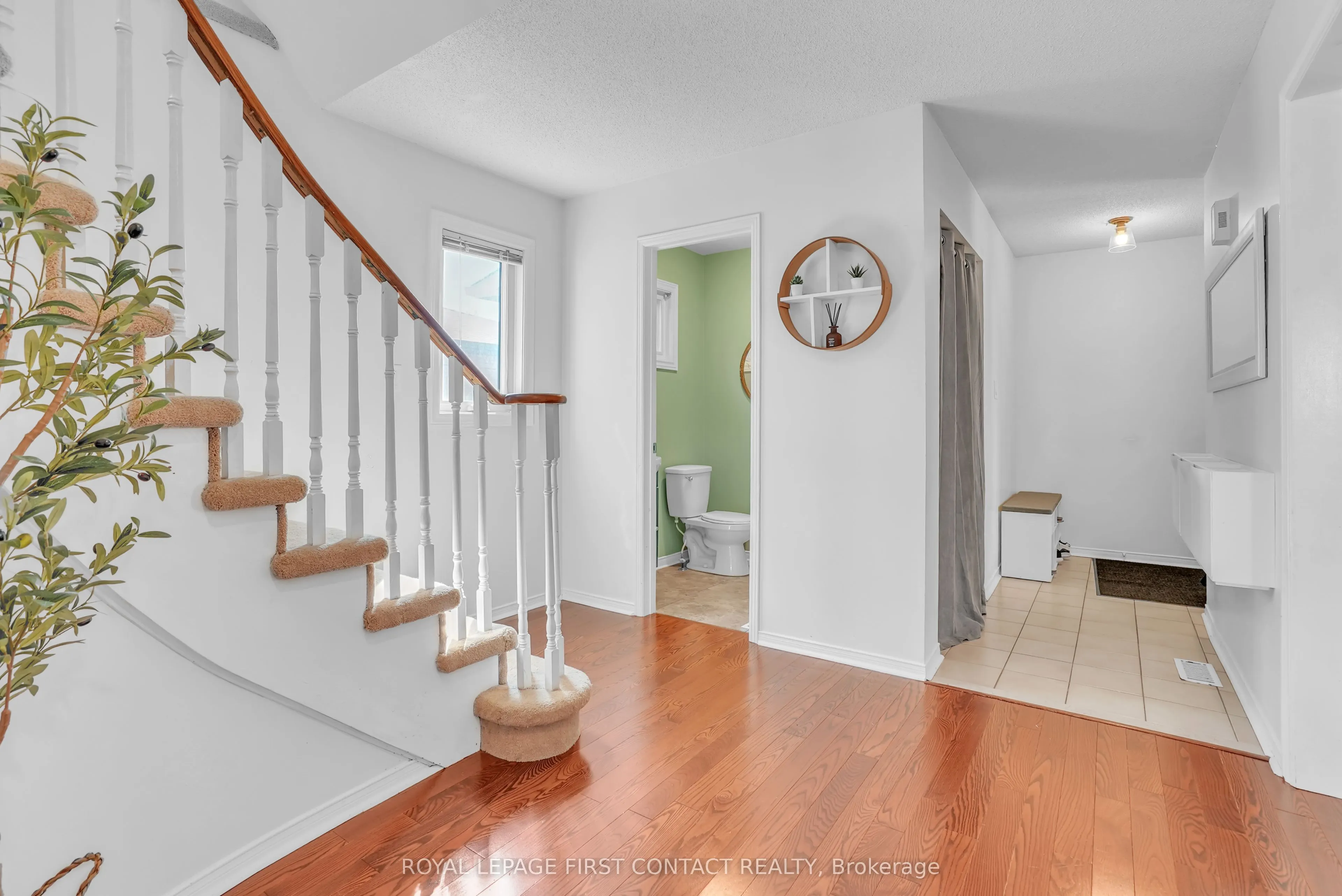195 Billings Crescent