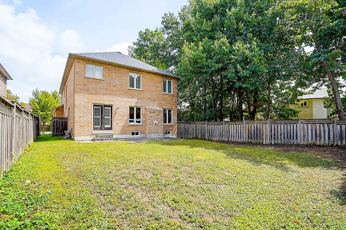 123 Stave Crescent