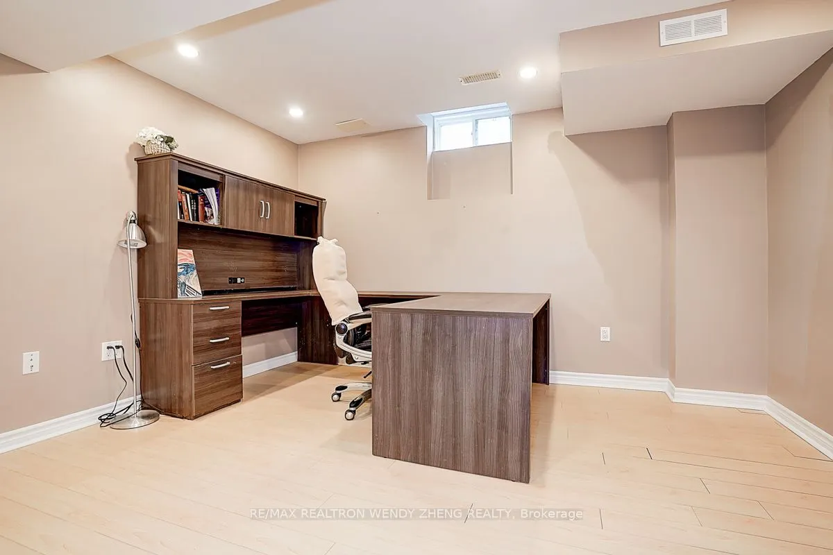 123 Stave Crescent