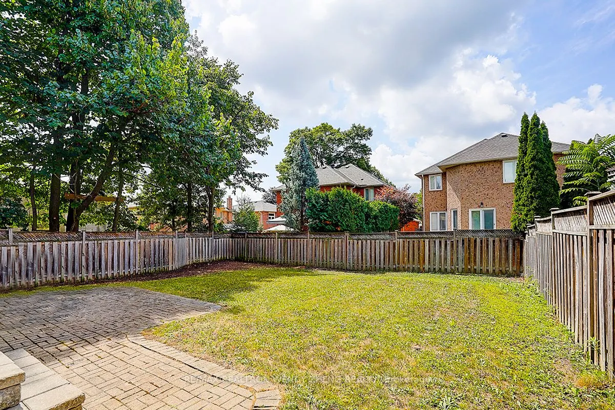123 Stave Crescent
