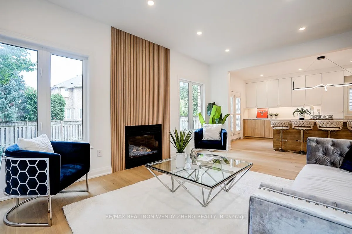 123 Stave Crescent