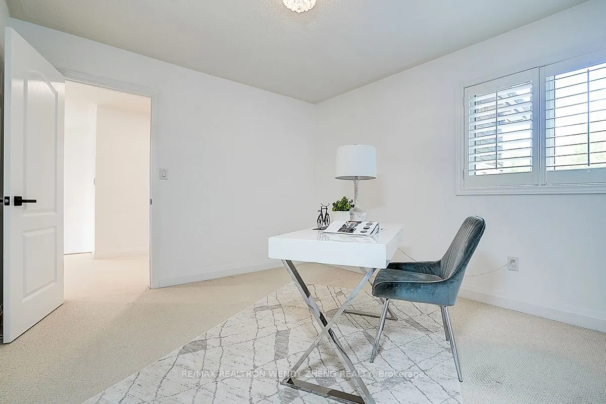 123 Stave Crescent