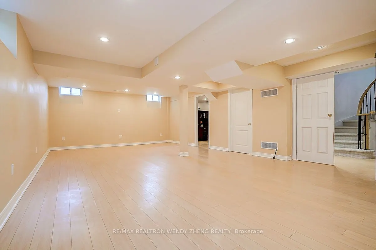 123 Stave Crescent