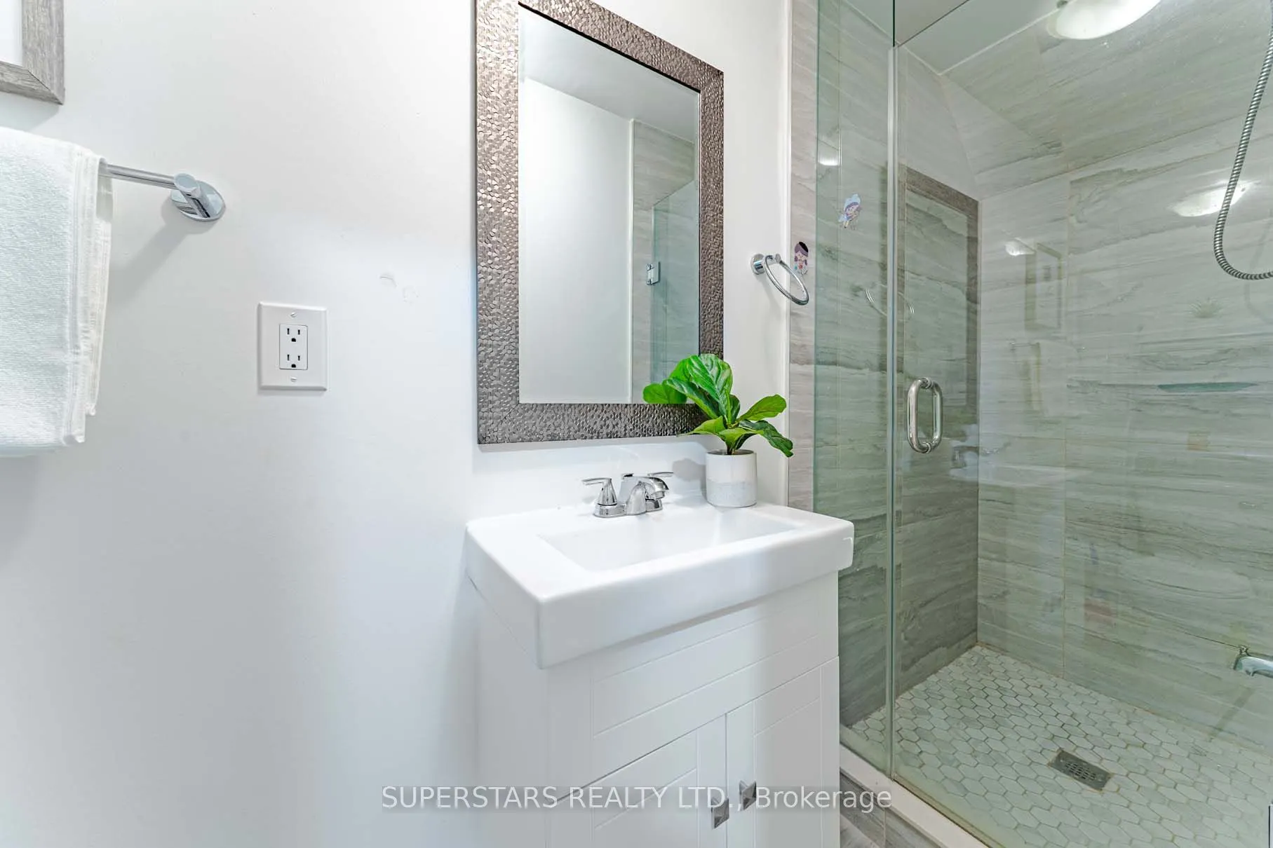 4608 Steeles Avenue E, #TH4