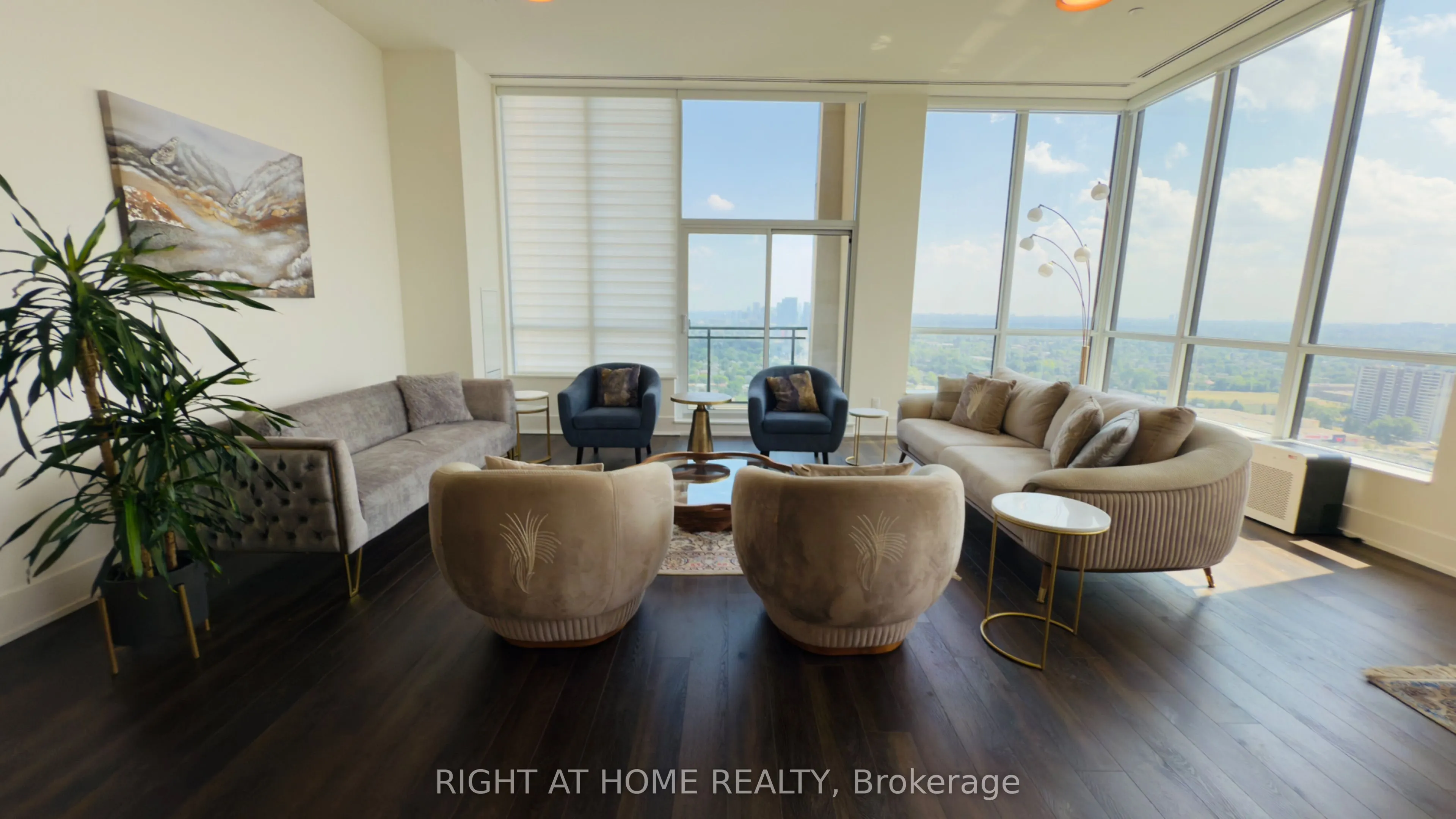 1 Grandview Avenue, #PH03