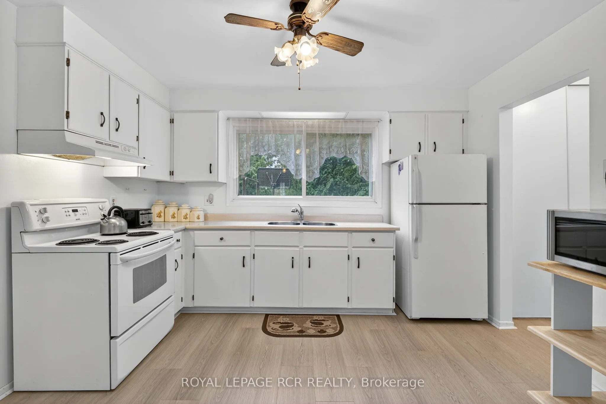 856 Magnolia Avenue