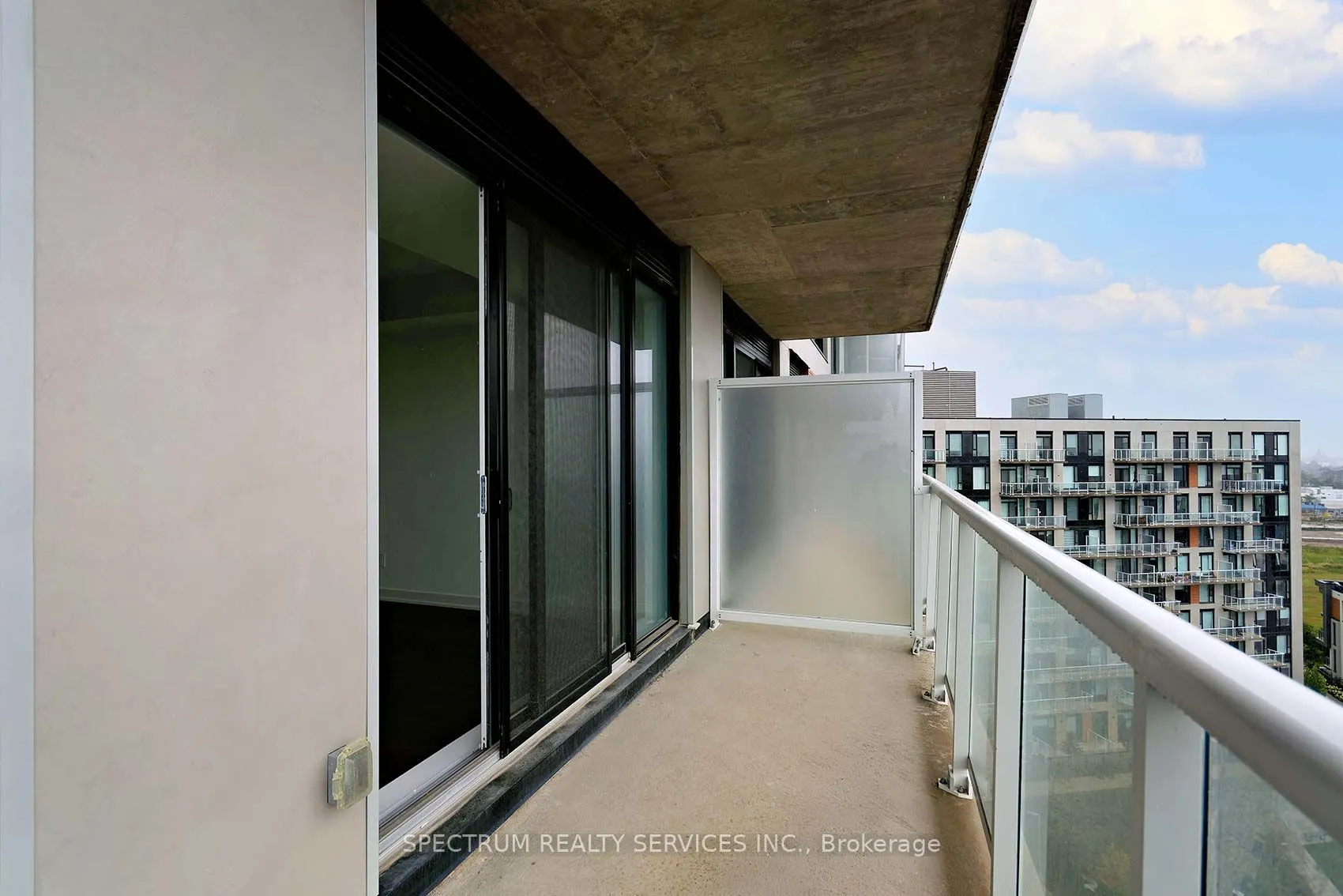 2 David Eyer Road, #1022