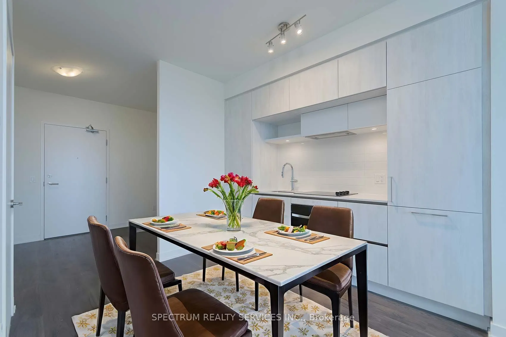 2 David Eyer Road, #1022