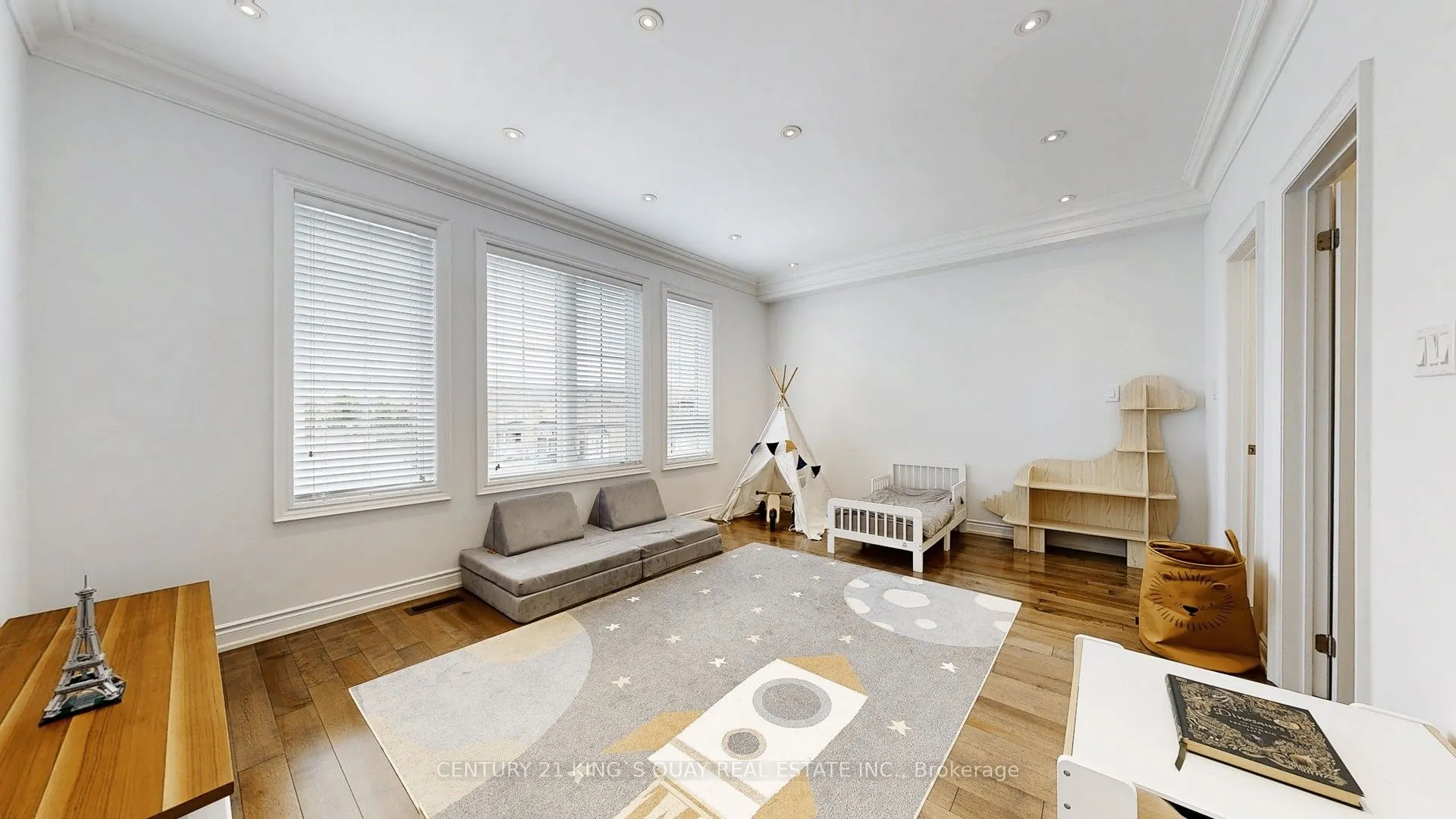 33 Oakford Drive