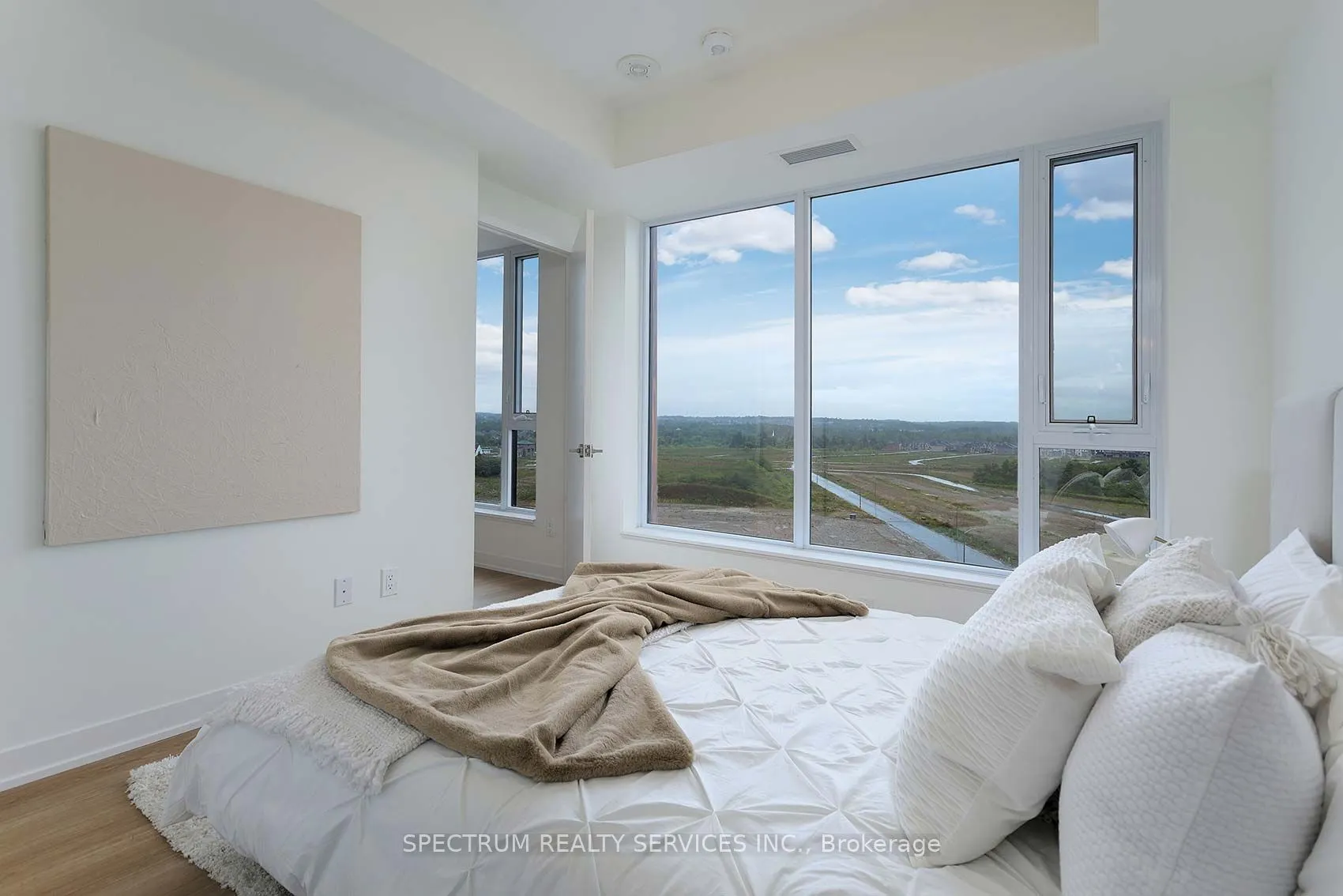 2 David Eyer Road, #1028