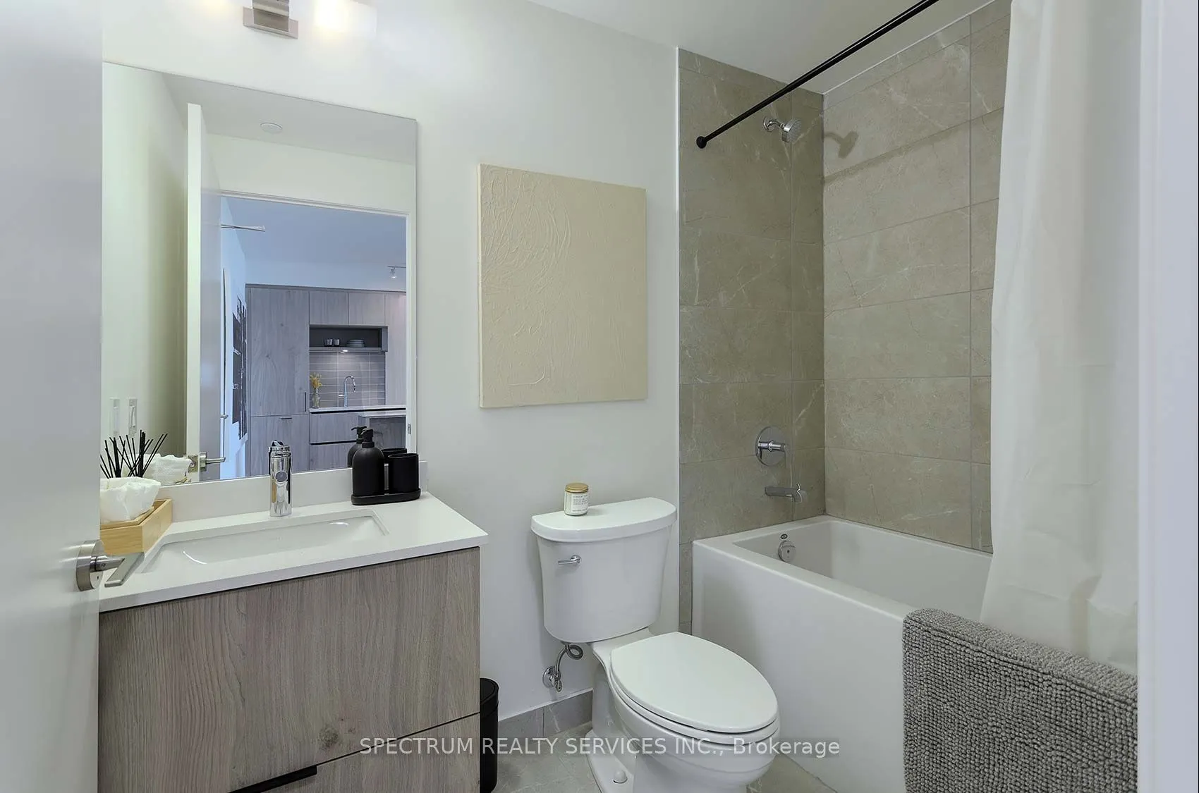2 David Eyer Road, #1028