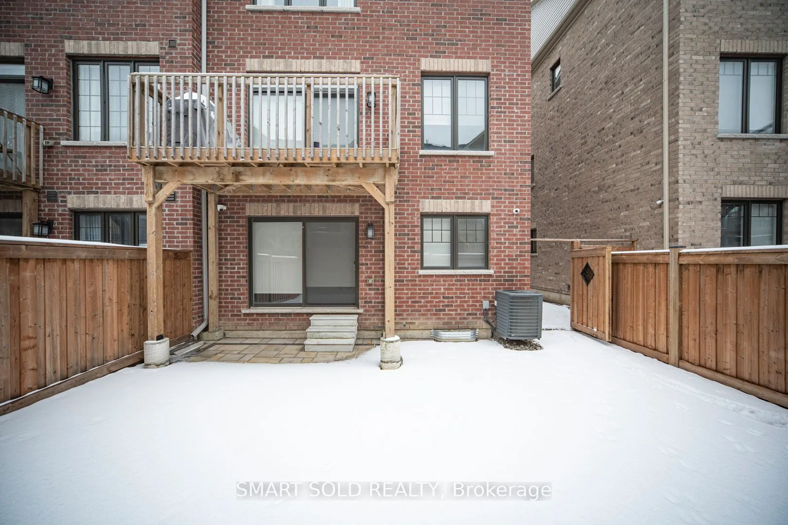 12 Fraleigh Avenue