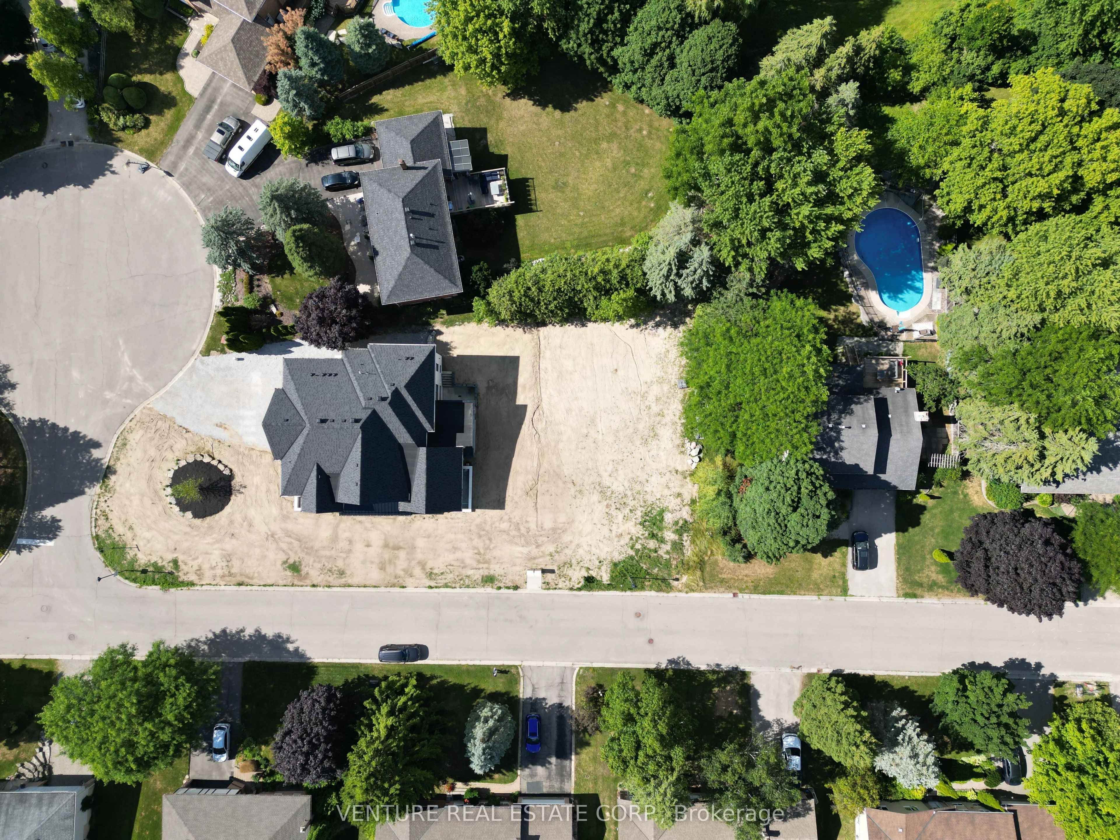 118 Moore Park Drive