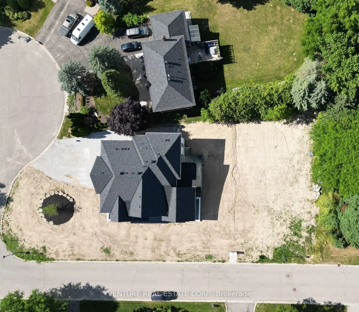 118 Moore Park Drive