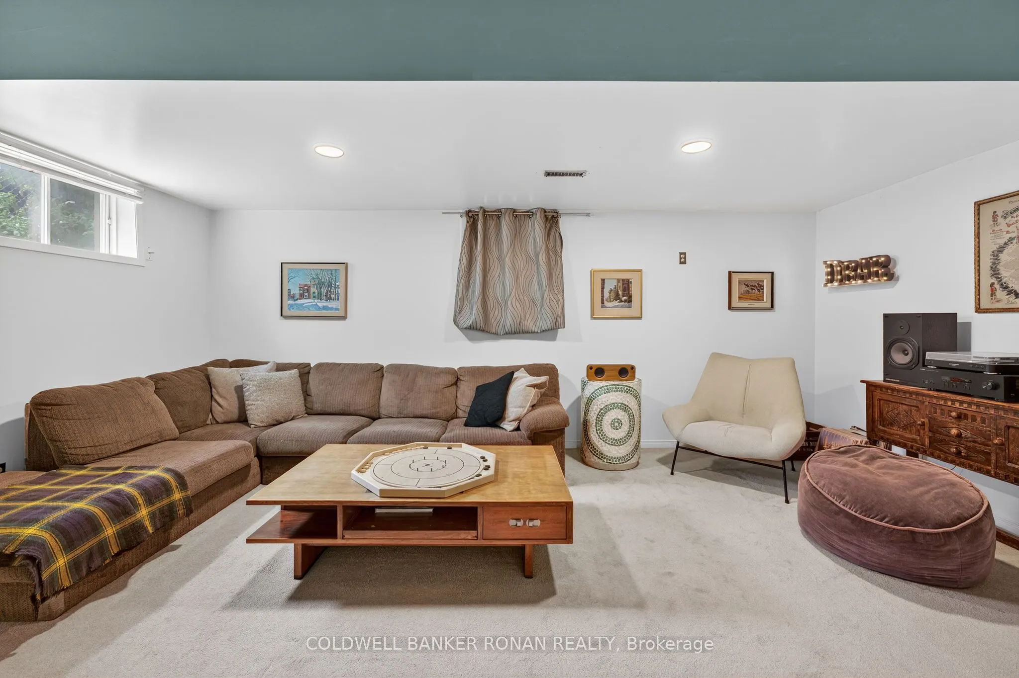 16 Fraser Avenue