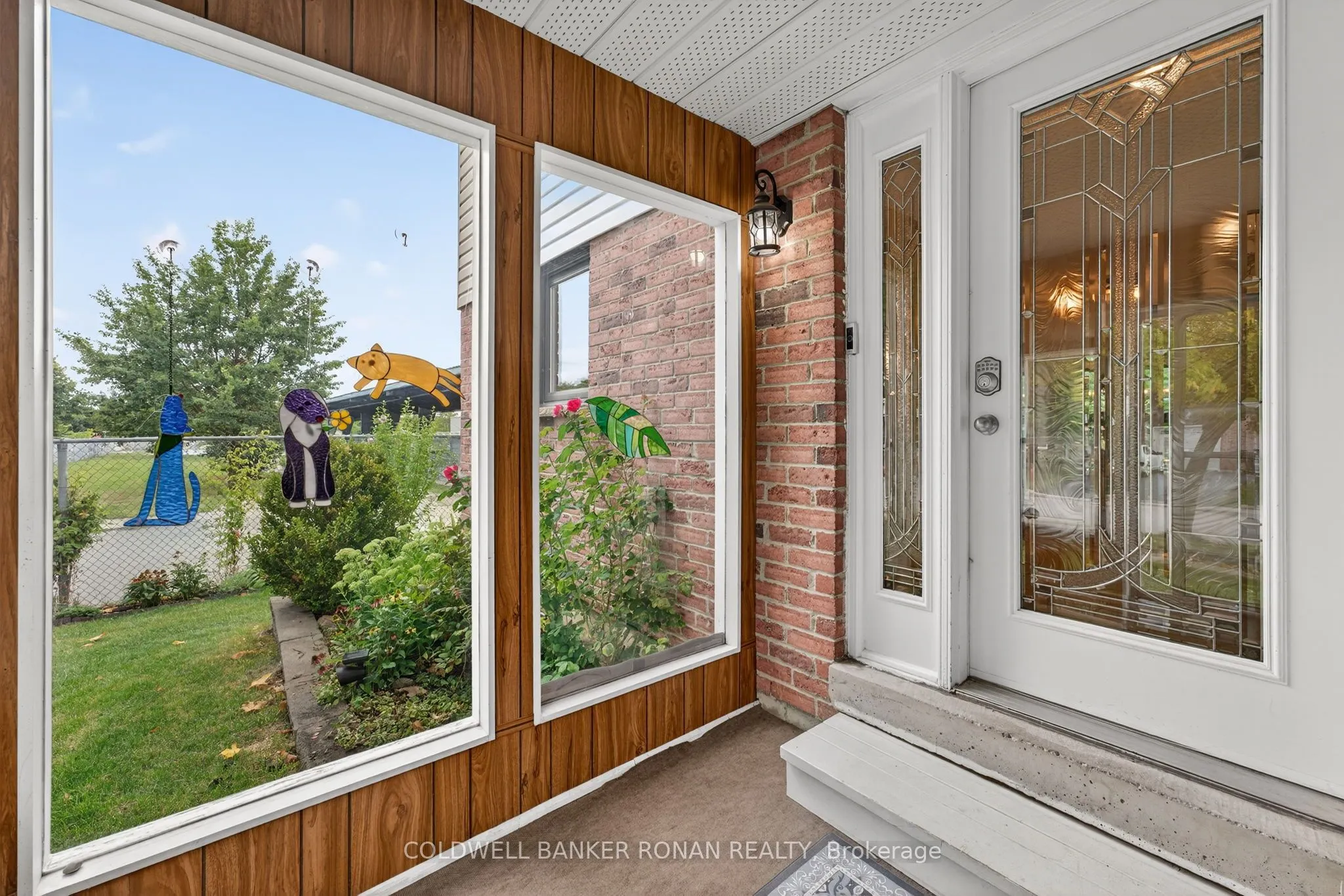 16 Fraser Avenue