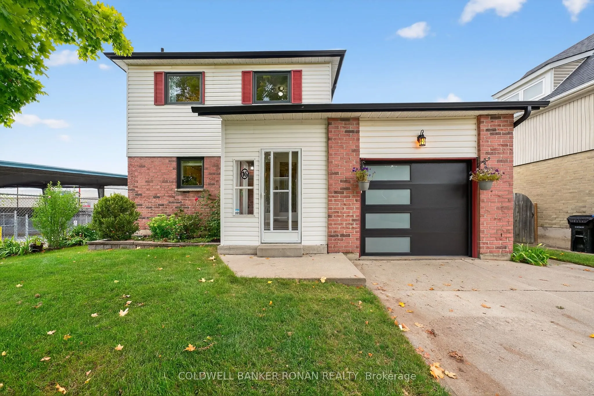 16 Fraser Avenue