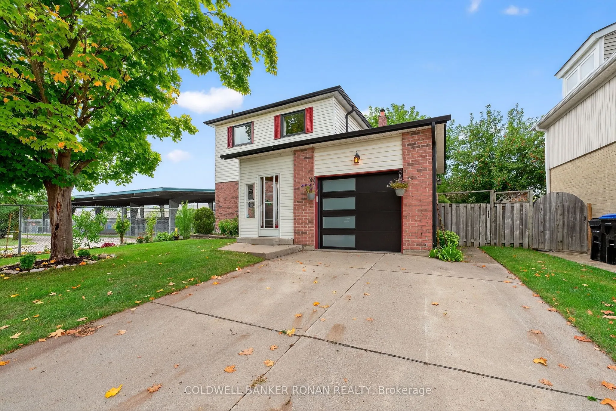 16 Fraser Avenue