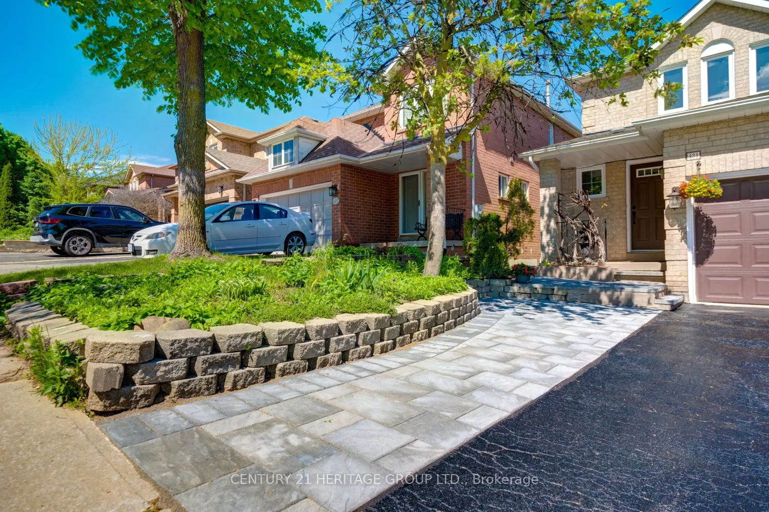 431 Carruthers Avenue