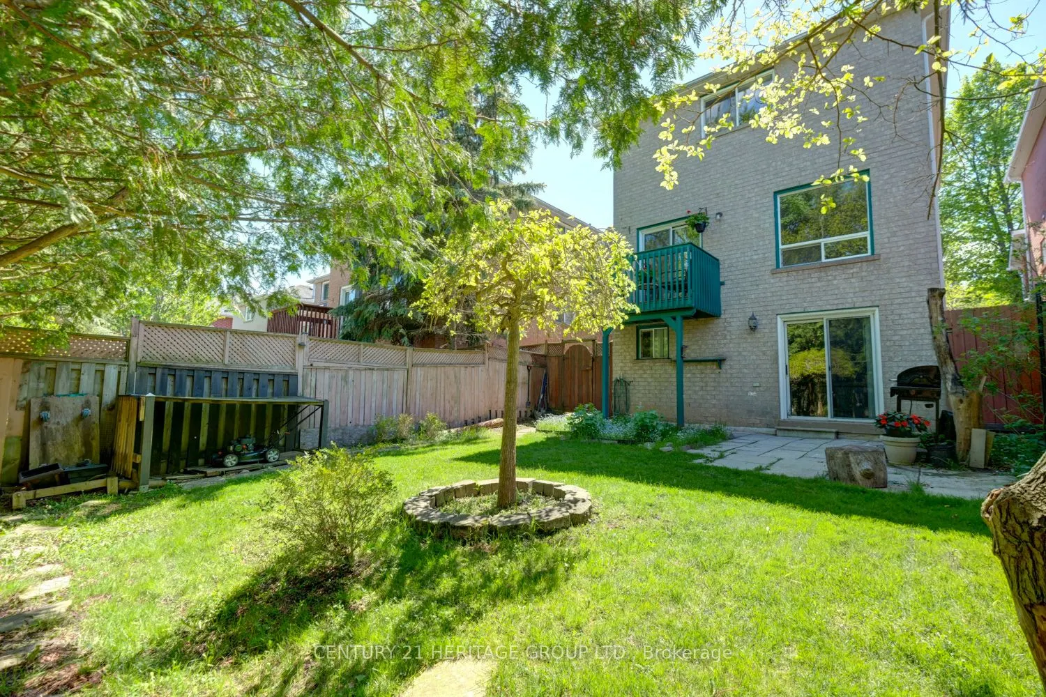 431 Carruthers Avenue