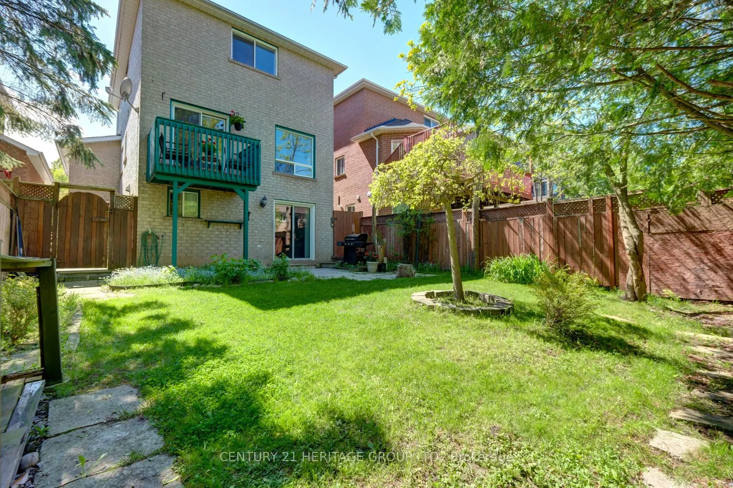 431 Carruthers Avenue