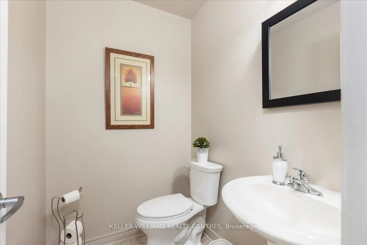 47 Ames Crescent