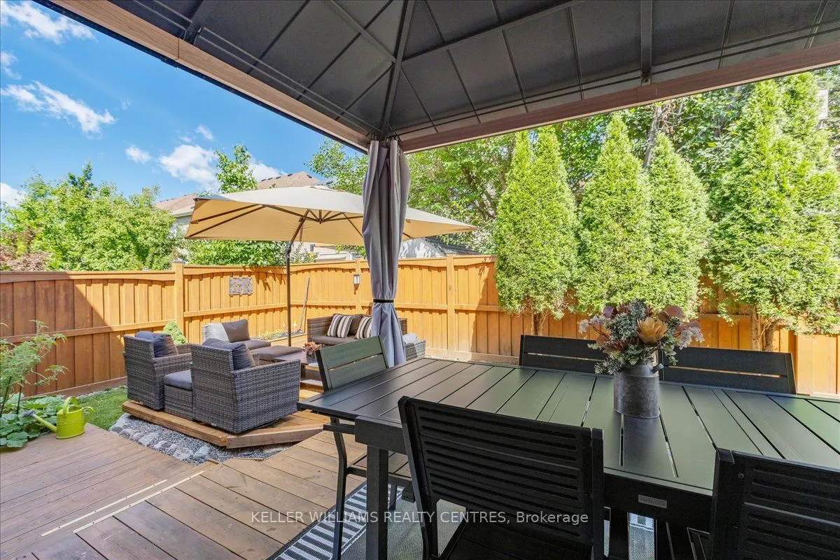 47 Ames Crescent