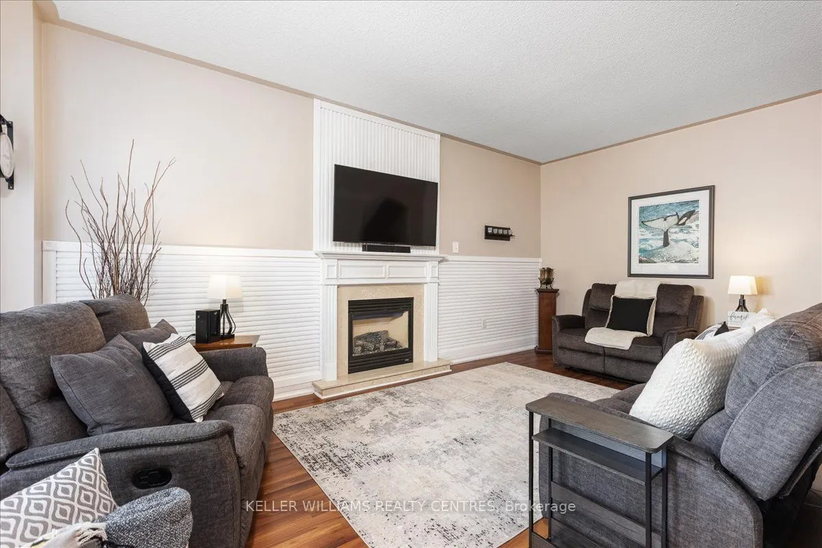 47 Ames Crescent