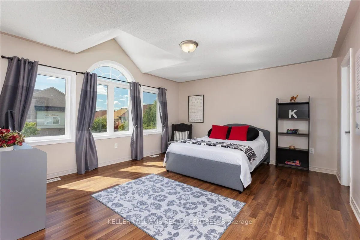 47 Ames Crescent