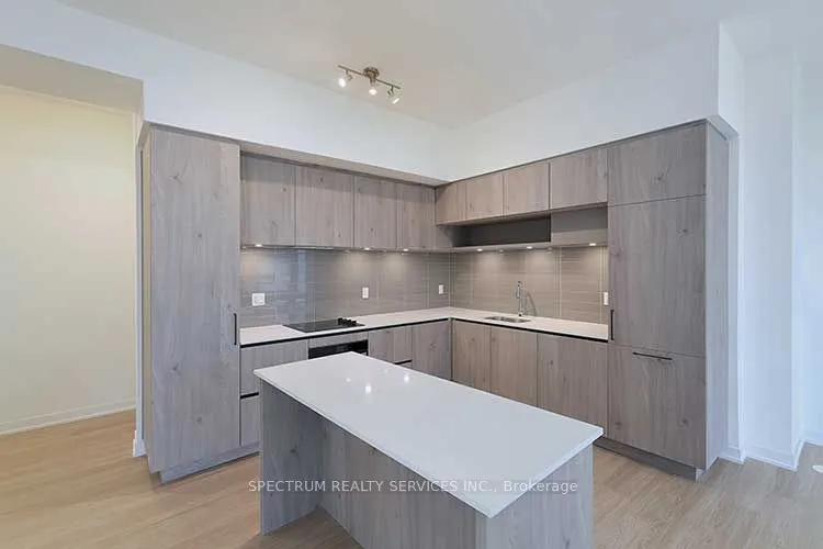 14 David Eyer Road, #1001