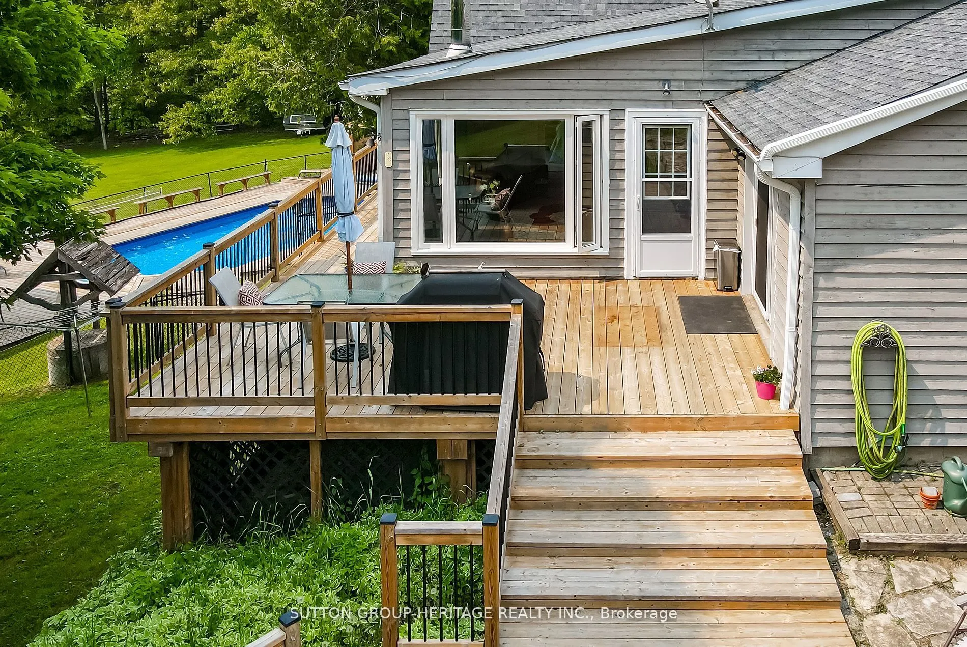 11900 Uxb/Brock Townline W