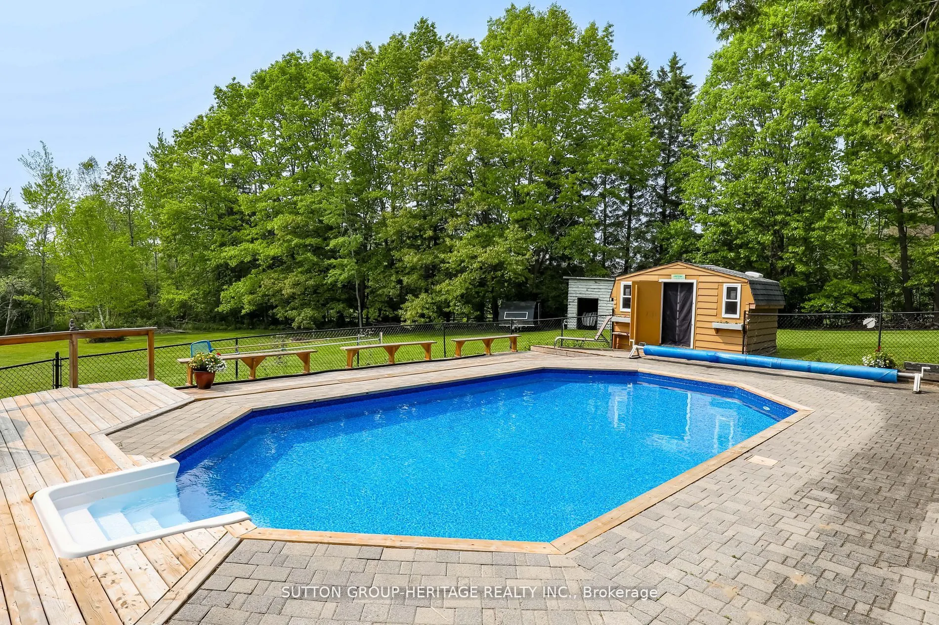11900 Uxb/Brock Townline W