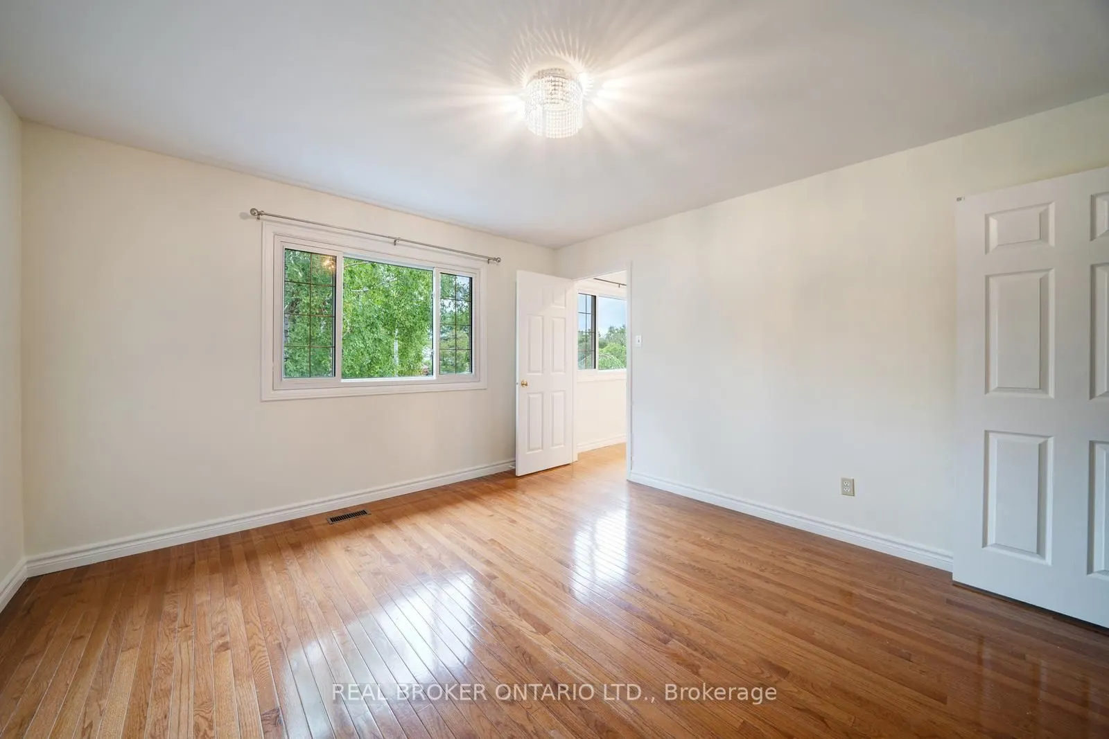 75 Oak Lea Circle