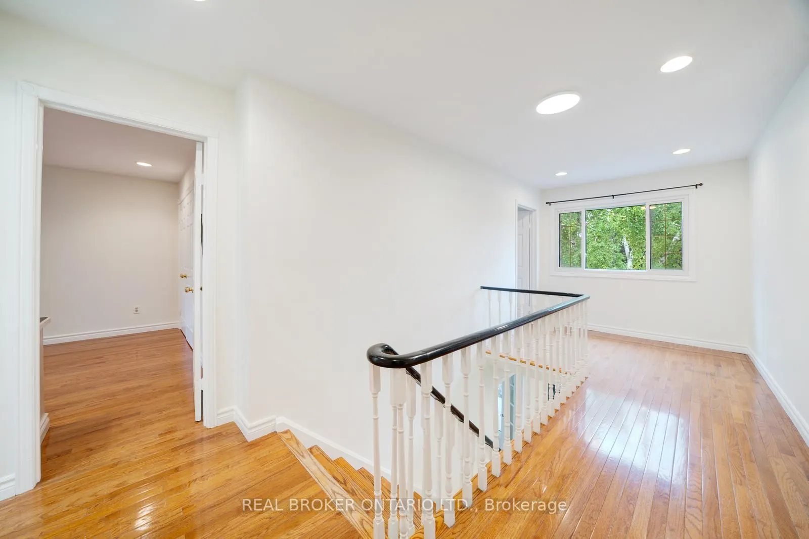 75 Oak Lea Circle