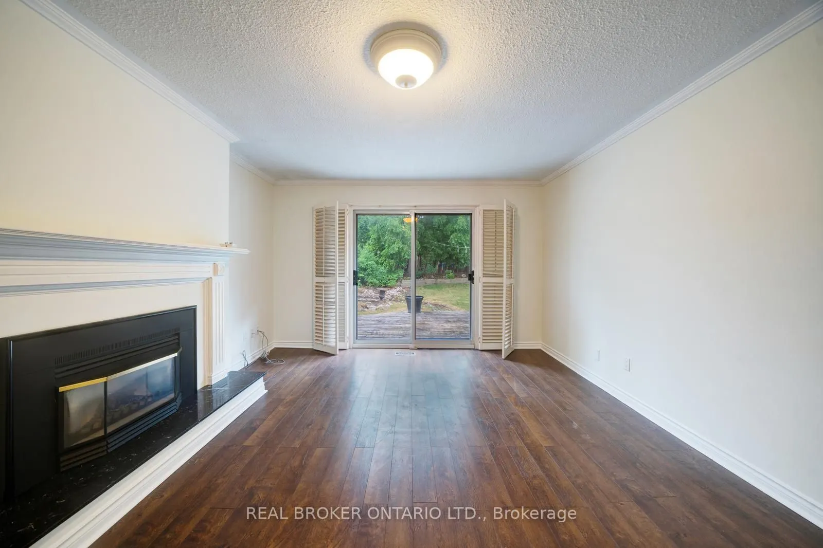 75 Oak Lea Circle