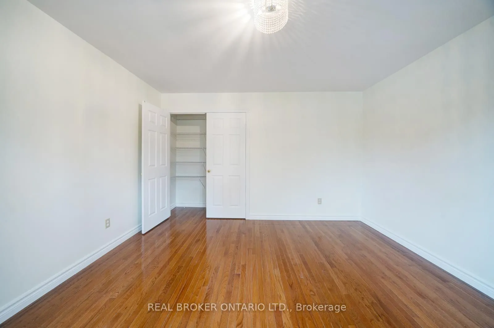 75 Oak Lea Circle