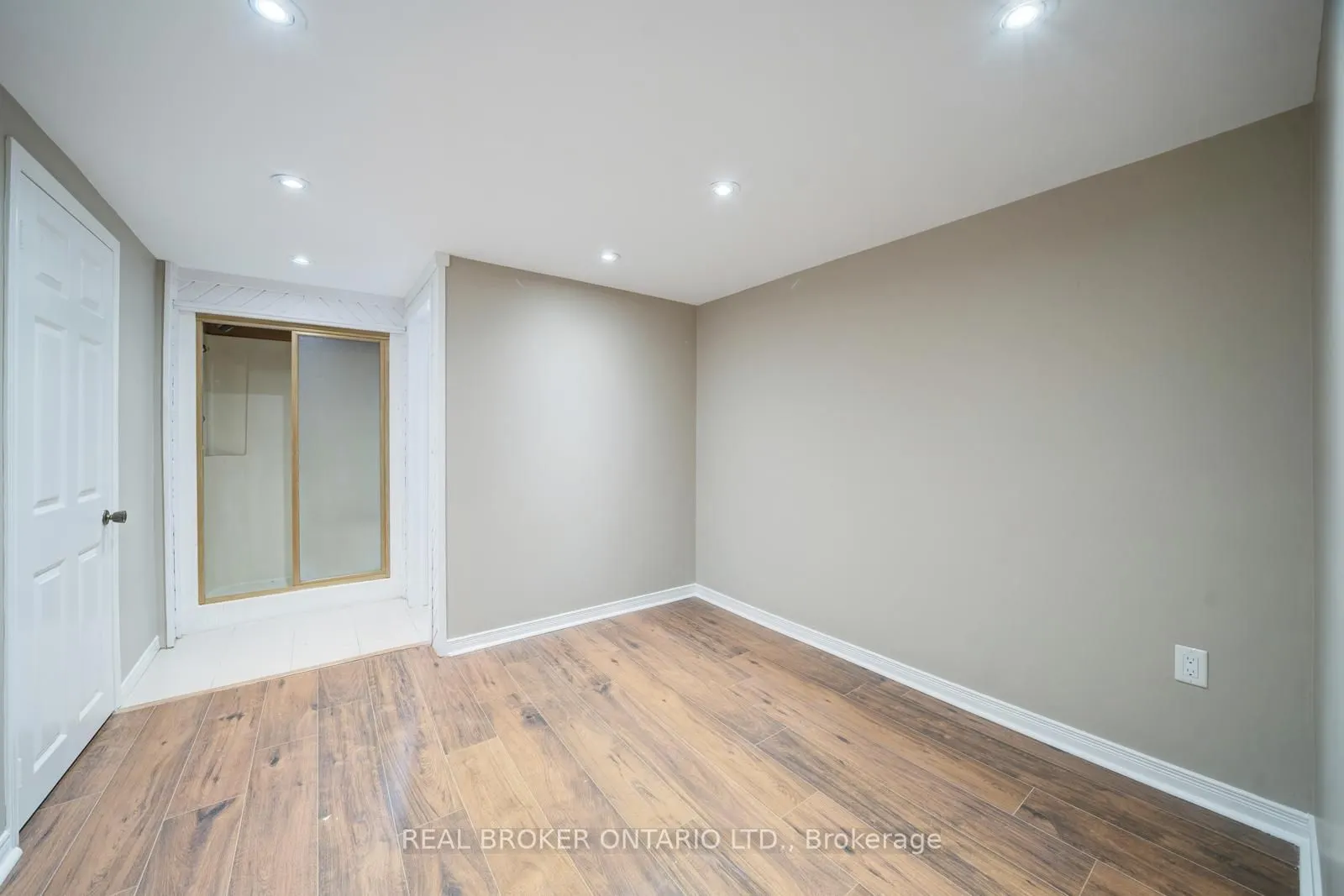 75 Oak Lea Circle