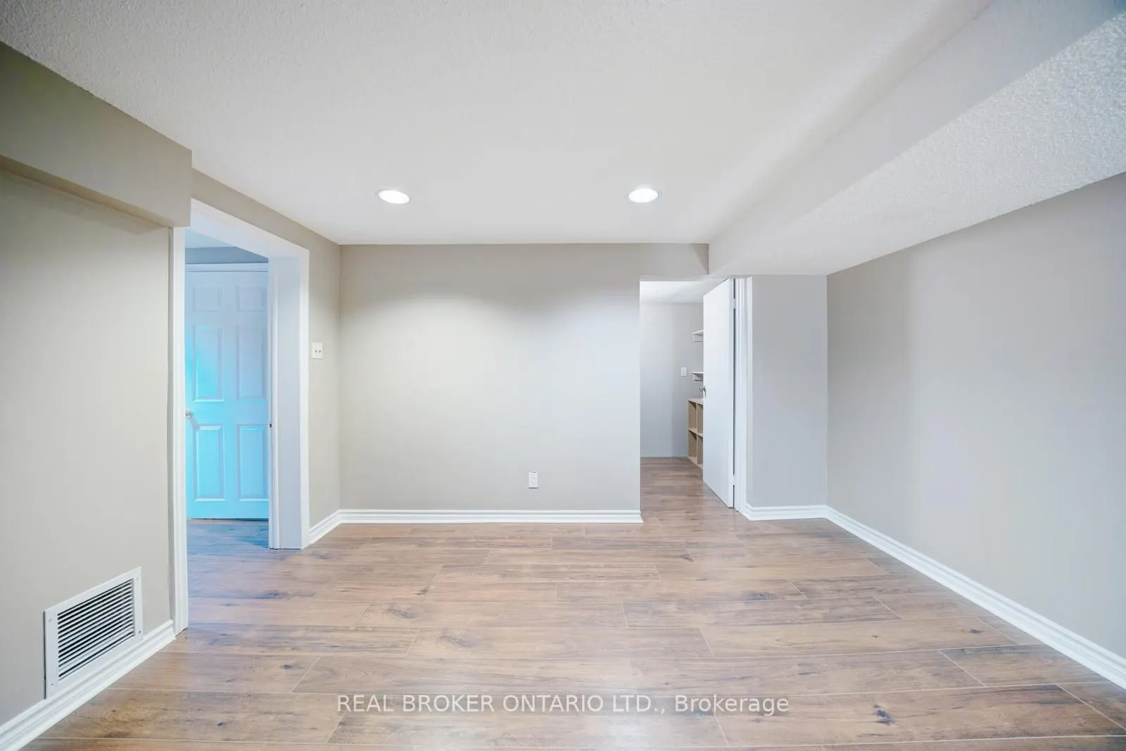 75 Oak Lea Circle