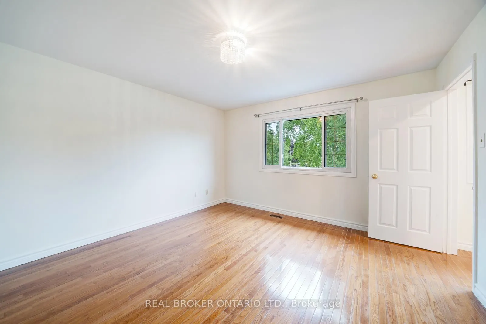 75 Oak Lea Circle