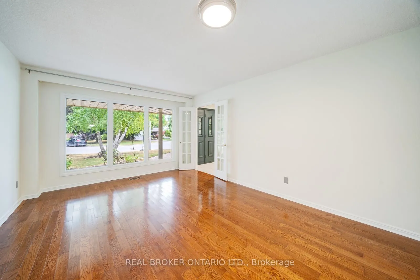 75 Oak Lea Circle