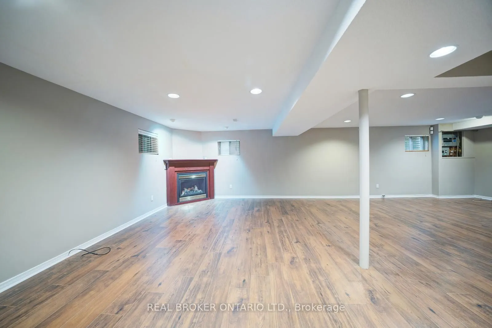 75 Oak Lea Circle