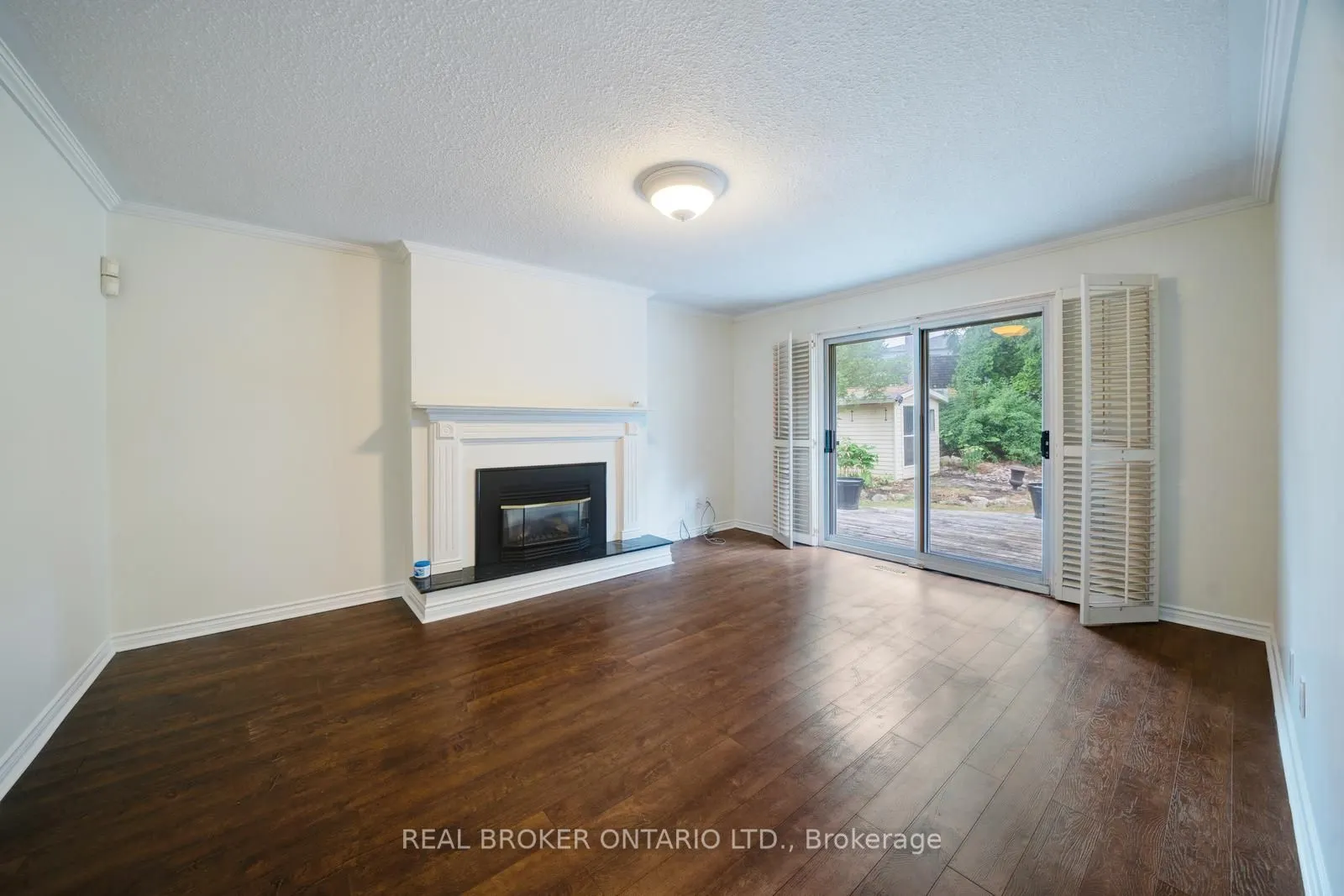 75 Oak Lea Circle